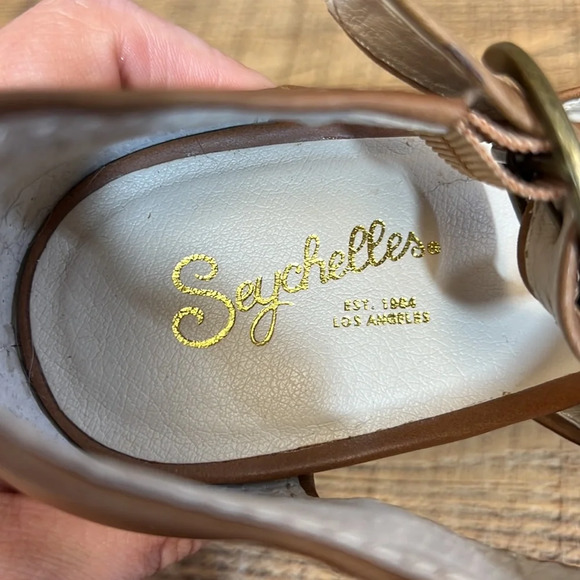 Seychelles Route Heels Womens Size 9.5 Tan Leather Criss-Cross Open Toe Buckle - Picture 12 of 16